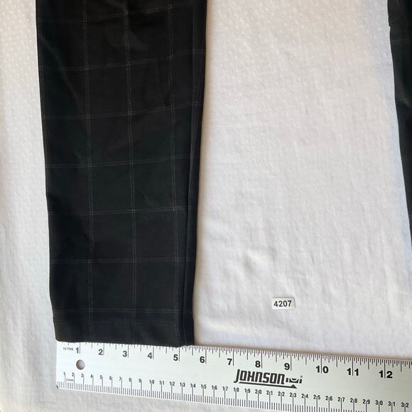 Max Studio Women Khaki Jeggings size 29 Black Plaid Tummy Control Stretch PullOn - Picture 5 of 11